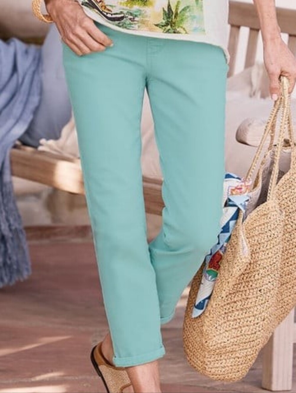 Soft Surroundings Seafoam The Ultimate Denim Pull-On Crop
